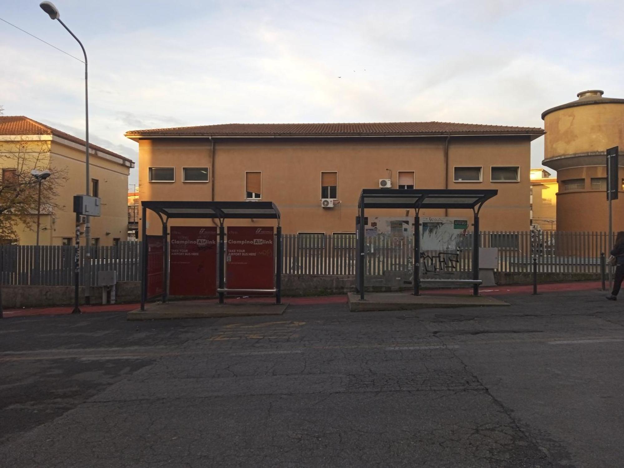 Adriatic Room 50 M Dalla Stazione Ferroviaria Di Ciampino E Dalla Navetta Aeroportuale المظهر الخارجي الصورة