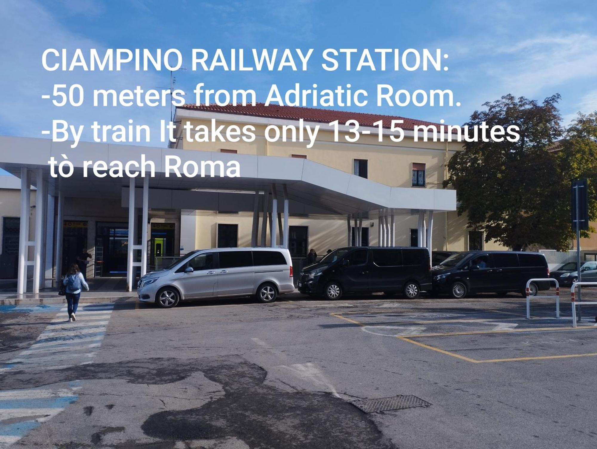 Adriatic Room 50 M Dalla Stazione Ferroviaria Di Ciampino E Dalla Navetta Aeroportuale المظهر الخارجي الصورة