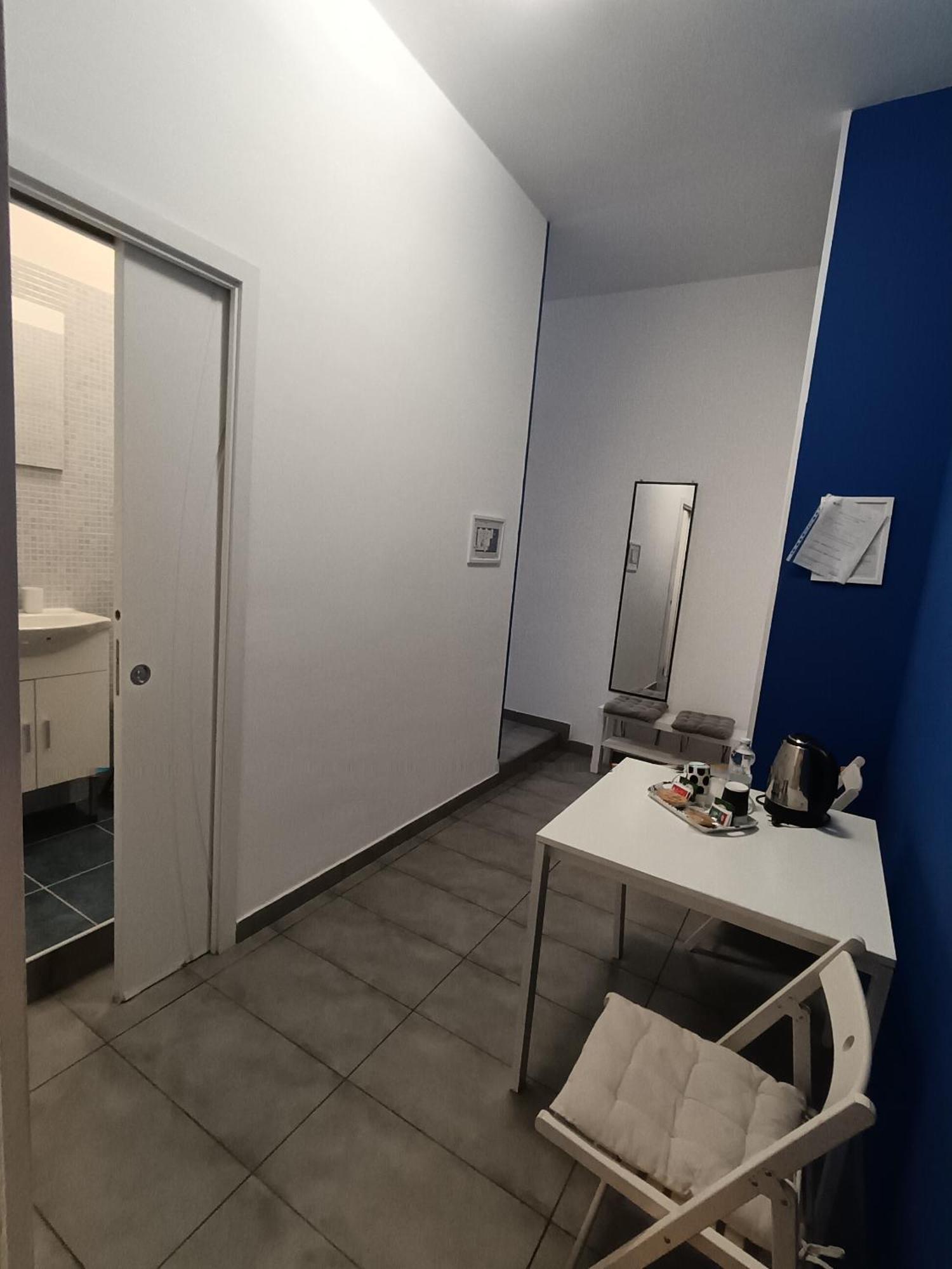 Adriatic Room 50 M Dalla Stazione Ferroviaria Di Ciampino E Dalla Navetta Aeroportuale المظهر الخارجي الصورة